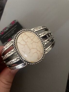 Paparazzi white stone cuff